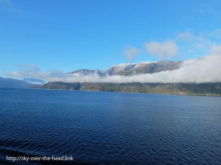 フィヨルド遊覧02（南アメリカ最南端付近）／Fjord sightseeing02(Near South America's southernmost)