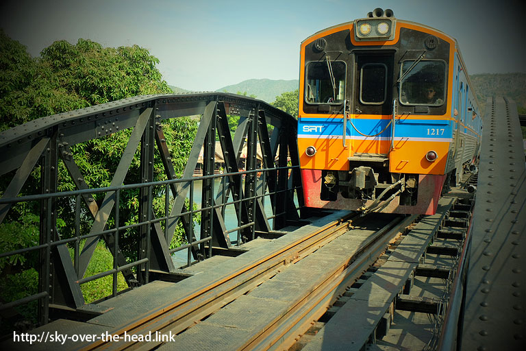 クウェー川鉄橋【昼編】（タイ）／The Bridge Over River Kwai（Thailand）