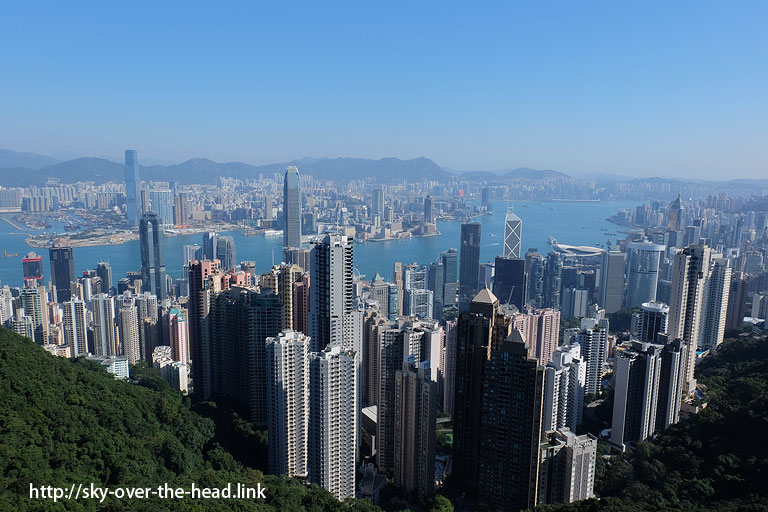 ビクトリアピークは、昼も絶景（香港）／Superb view  of Victoria peak of (Hong Kong)