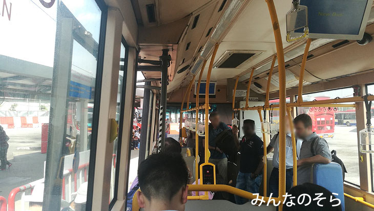 バタワース駅（BUTTERWORTH）からバスに乗って、フェリー乗り場へ