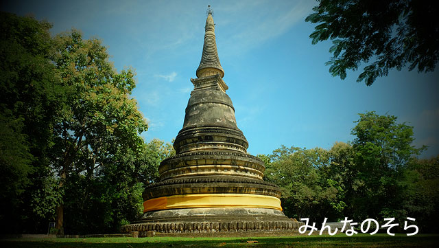 僧侶が瞑想修行できるようにつくられたワット・ウモーン（Wat Umong）